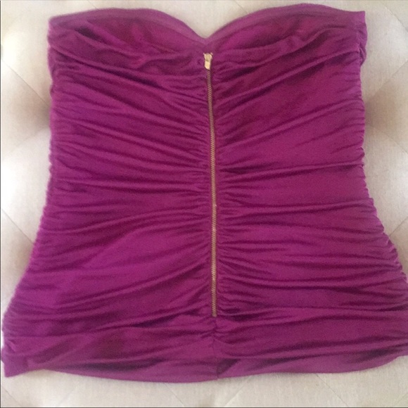 Express Magenta Crop Top - Picture 2 of 3